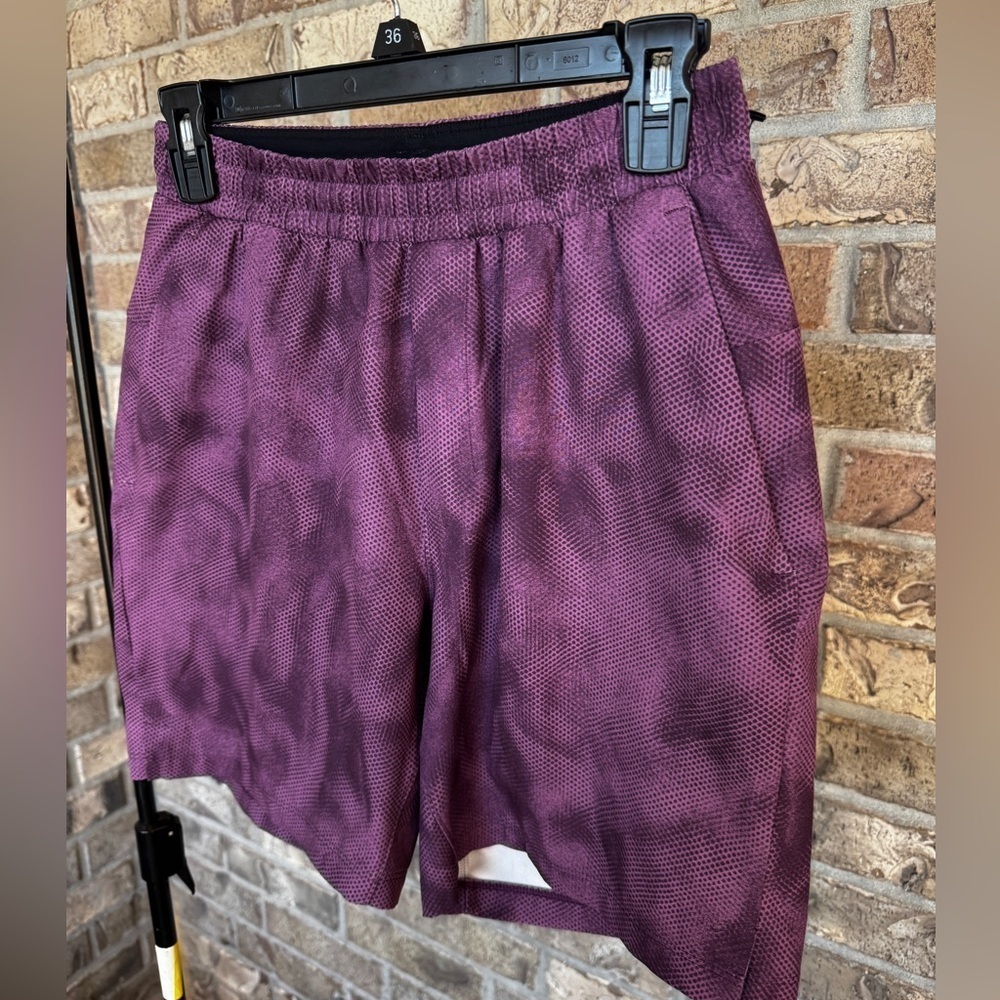 Lululemon Channel Cross Swim Short *7"
Shadow Mesh Vintage Plum Multi Size S - Picture 5 of 14